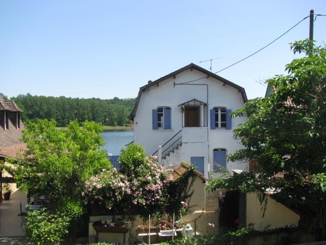 Le Barrage 호텔 Mauzac-et-Grand-Castang 객실 사진